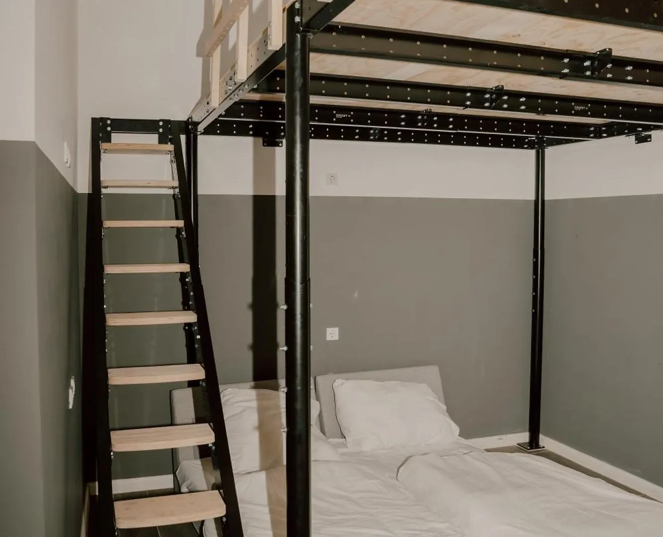 12 Monkeys Apartments Berlin